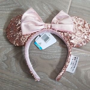 Rose gold minnie mouse ears